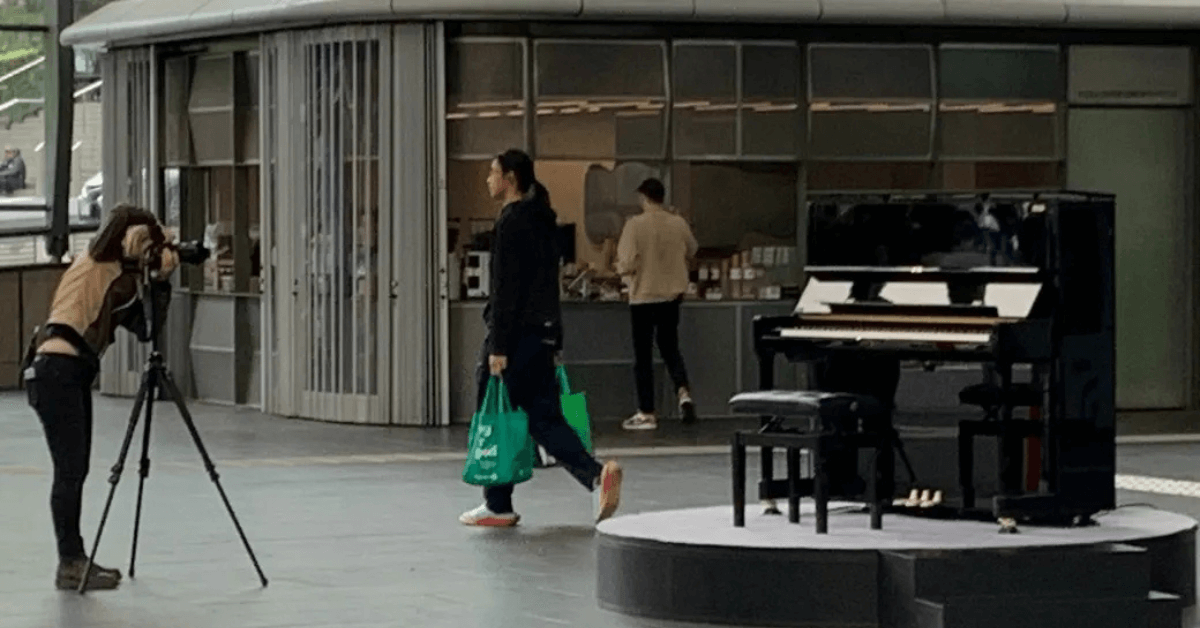Eureka Productions has entered production on The Piano, the UK music format that searches for extraordinary everyday pianists. Filming has been spotted in public spaces in Melbourne (including Southern Cross Station), capturing performances from community players before select pianists are invited to take the next step in the competition.